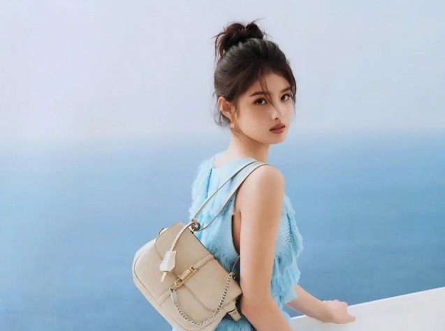 医生到底该拿多少工资？代表委员热议薪酬